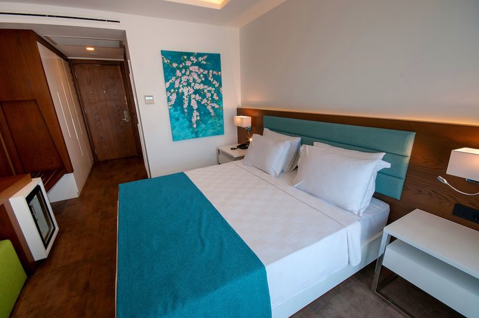 Imagen de la habitación del Acroter Hotel and Spa. Foto 7