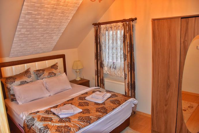 Imagen de la habitación del Ada Bungalow Hotel. Foto 16