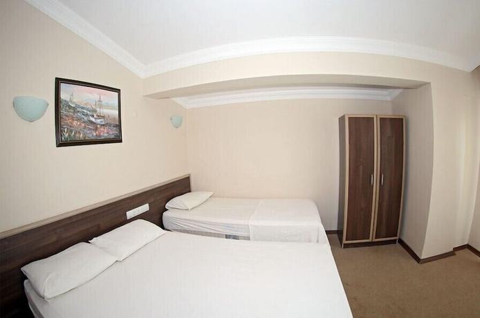 Imagen de la habitación del Adahan Hotel. Foto 6