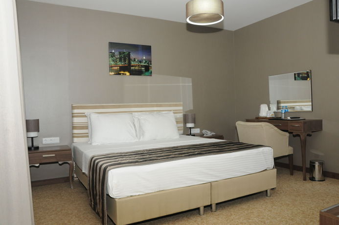 Imagen de la habitación del Adana City Hotel. Foto 12