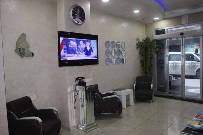 Imagen de los interiores del Adana Kucuksaat Hotel. Foto 16