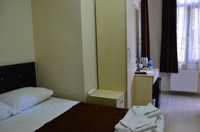 Imagen de la habitación del AddresSuitesHotel. Foto 13