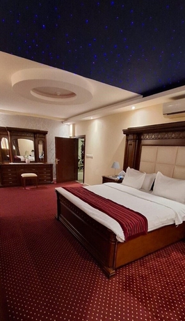 Imagen de la habitación del Adeal Serviced Apartments. Foto 2