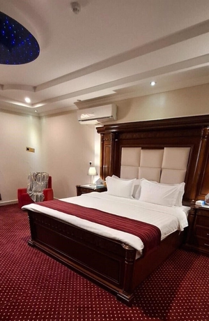 Imagen de la habitación del Adeal Serviced Apartments. Foto 6