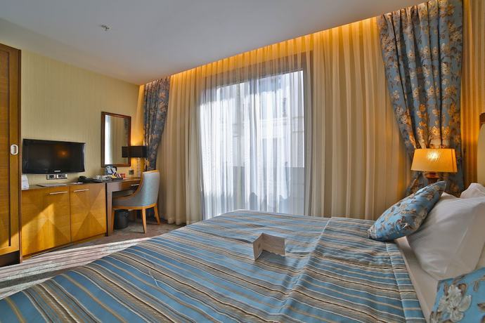 Imagen de la habitación del Adelmar Hotel İstanbul Sisli. Foto 10