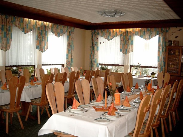 Imagen del bar/restaurante del AdiHotels \'Haus Gombert\'. Foto 3