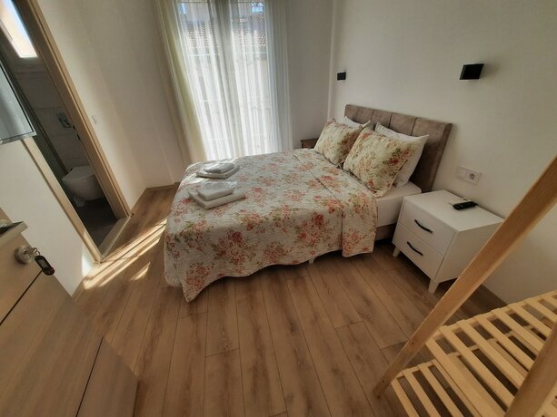 Imagen de la habitación del Adil Otel. Foto 17