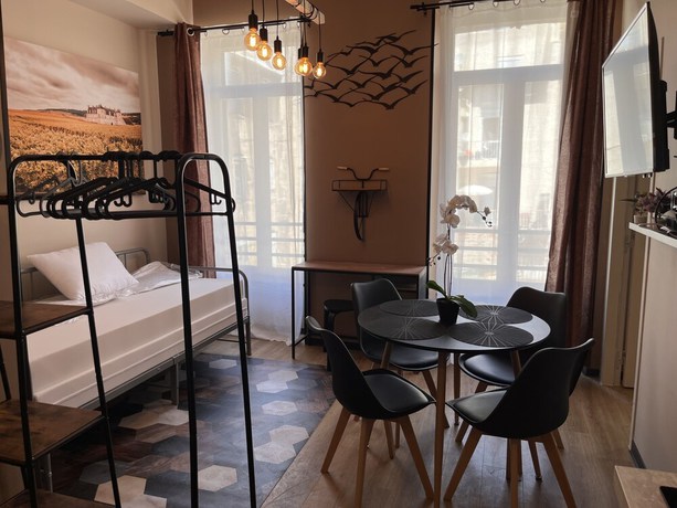 Imagen de la habitación del Adira R&eacute;sid\'Marseille Vieux-Port. Foto 20