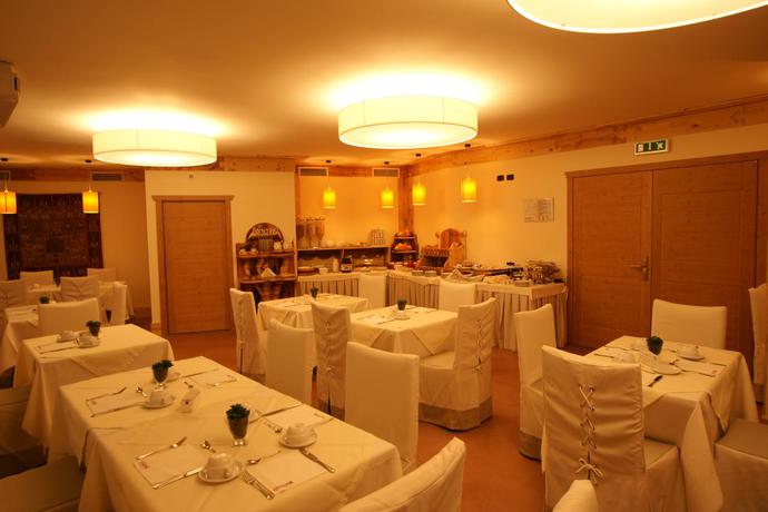 Imagen general del Adler Family and Wellness ApartHotel. Foto 1