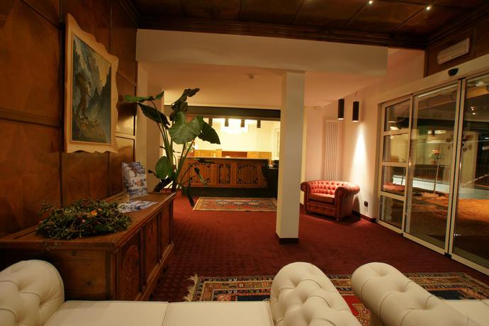Imagen general del Adler Family and Wellness ApartHotel. Foto 15