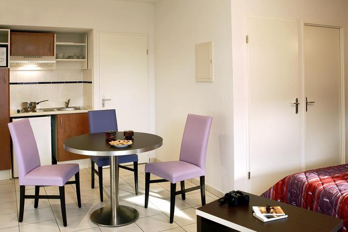 Imagen general del Adonis Carcassonne Résidence La Barbacane. Foto 7