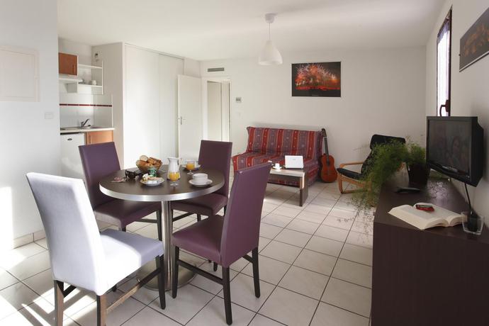 Imagen general del Adonis Carcassonne Résidence La Barbacane. Foto 10