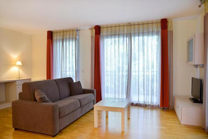 Imagen de la habitación del Adonis Divonne-Les-Bains R&eacute;sidence Du Lac. Foto 11