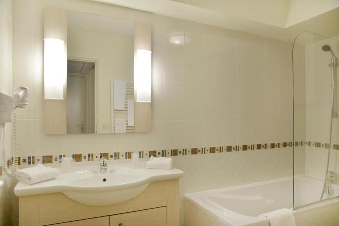 Imagen de la habitación del Adonis Divonne-Les-Bains R&eacute;sidence Du Lac. Foto 15