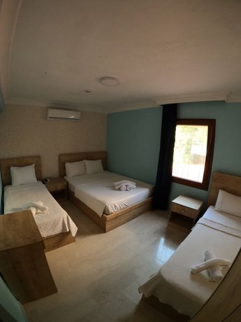 Imagen de la habitación del Ados Hotel. Foto 3