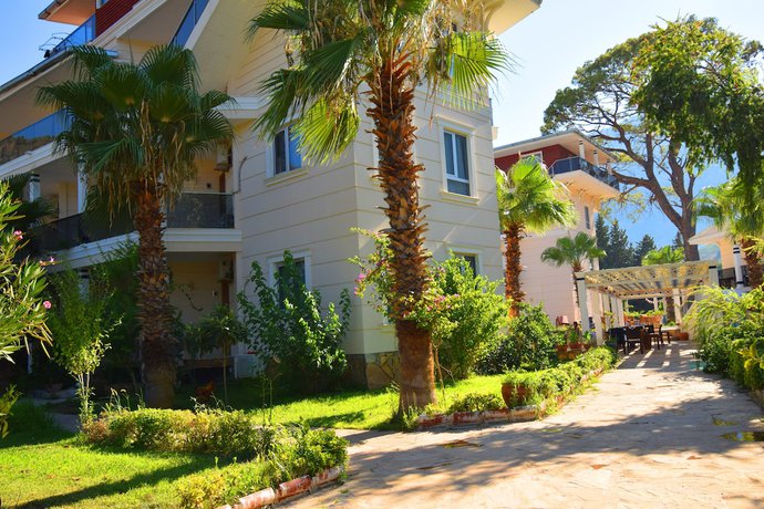 Imagen de los exteriores del Adrasan Beltom Beach Hotel. Foto 18