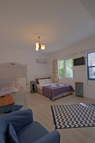 Imagen de la habitación del Adrasan Hotel. Foto 11
