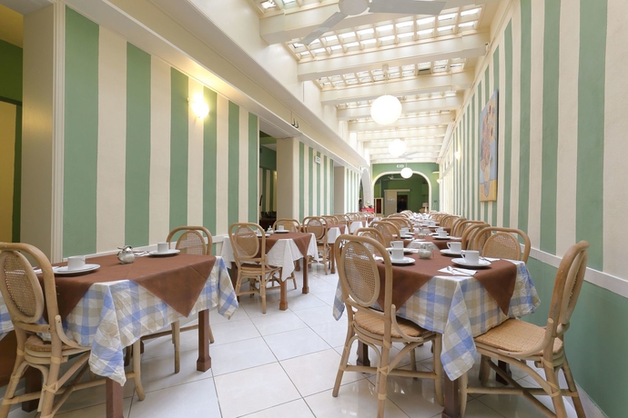 Imagen del bar/restaurante del Adre Majestic View. Foto 7