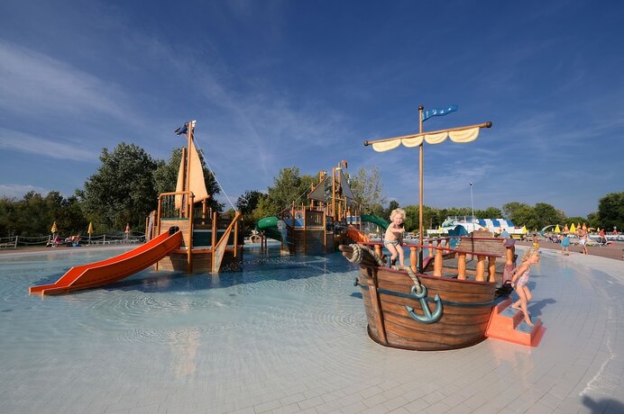 Imagen general del Adria Holiday Pra\' delle Torri. Foto 10