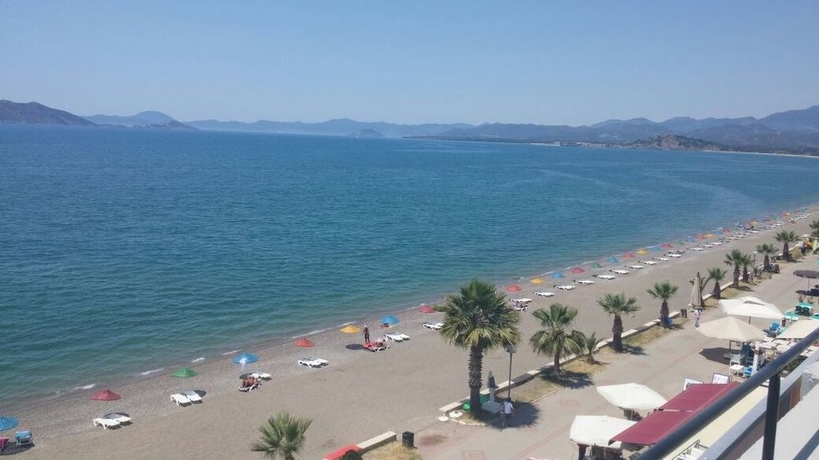 Imagen de los exteriores del Adrian Beach. Foto 13