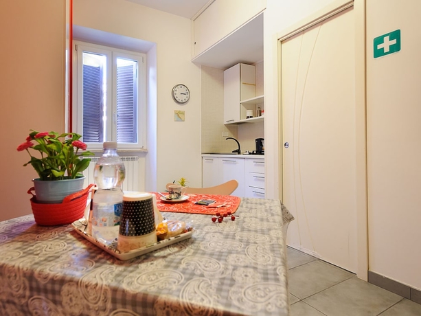 Imagen de los interiores del Adriatic Room Ciampino. Foto 14