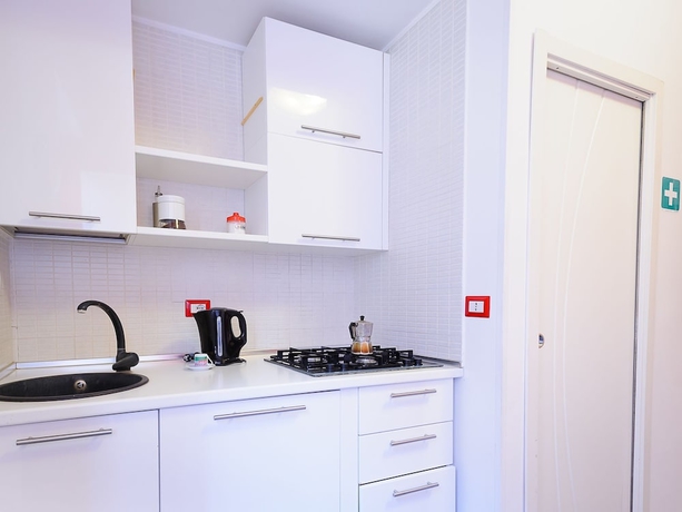 Imagen de los interiores del Adriatic Room Ciampino. Foto 18