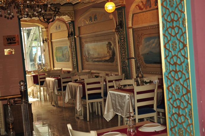 Imagen de los interiores del Adrien Hotel. Foto 14