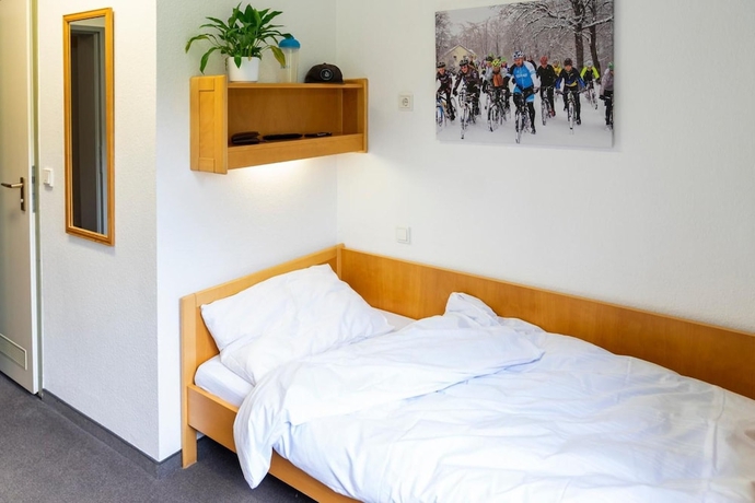 Imagen de la habitación del Adventure Campus. Foto 14