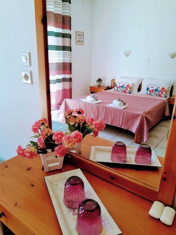 Imagen de la habitación del Aegli Hotel Studios. Foto 2