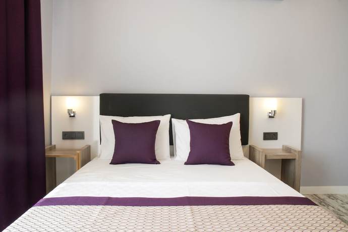 Imagen de la habitación del Af-Ra Hotel. Foto 7