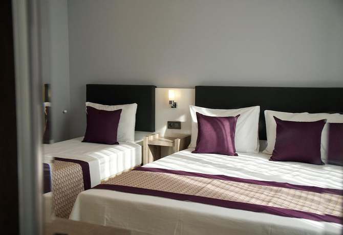 Imagen de la habitación del Af-Ra Hotel. Foto 8