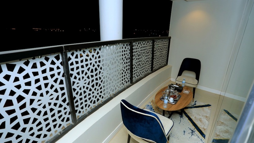 Imagen de la habitación del Afal Suites. Foto 8