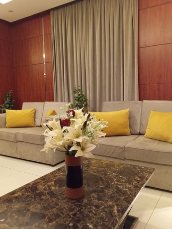 Imagen de los interiores del Afaq Suite Al- Shamisi - افاق سويت الشميسى. Foto 10