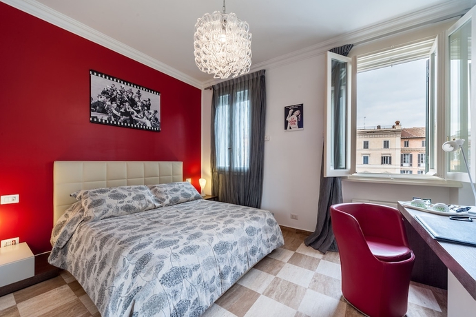 Imagen de la habitación del Affittacamere La Dolce Vita Barberini. Foto 11