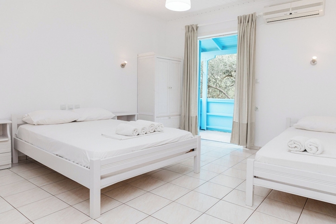 Imagen de la habitación del Afroditi Pansion. Foto 10