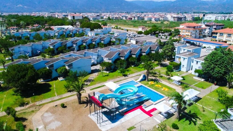 Imagen general del Afytos Akcay Tatil Koyu - All Inclusive. Foto 11