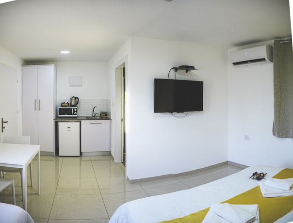 Imagen de la habitación del Agamim Hotel. Foto 4