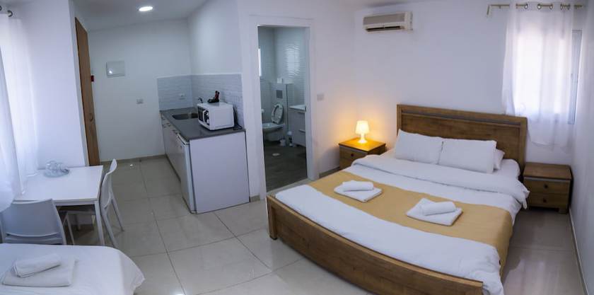 Imagen de la habitación del Agamim Hotel. Foto 9