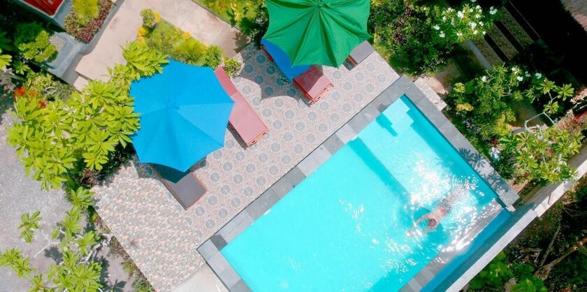 Imagen de la piscina del Agasta Villa. Foto 28