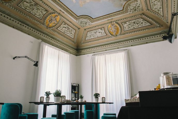 Imagen del bar/restaurante del Agatha Hotel. Foto 5