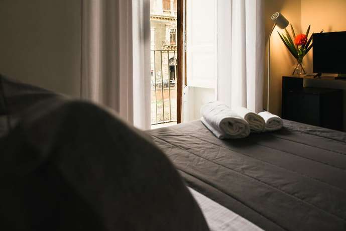 Imagen de la habitación del Agatha Hotel. Foto 19