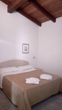 Imagen de la habitación del Agave Resort. Foto 4
