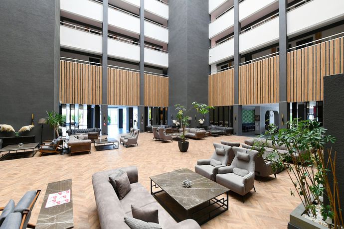 Imagen de los interiores del Agiros Thermal Resort Spa Hotel. Foto 12
