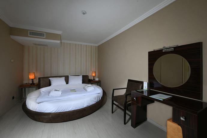 Imagen de la habitación del Agiros Thermal Resort Spa Hotel. Foto 7