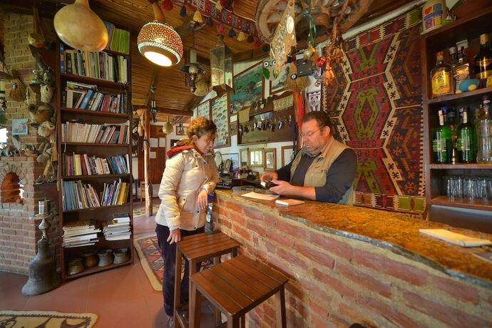 Imagen de los interiores del Agora Pansiyon. Foto 16