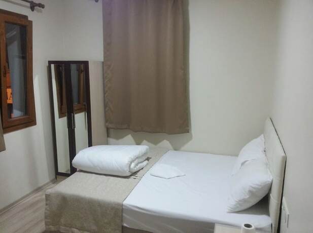 Imagen de la habitación del Agora Park Hotel. Foto 20