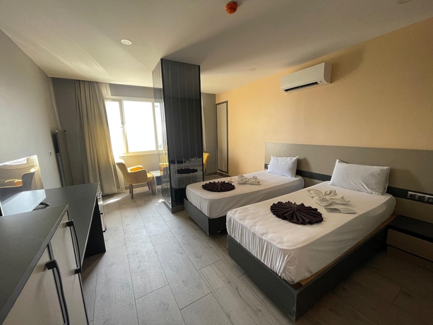Imagen de la habitación del Agora Royal Hotel. Foto 2