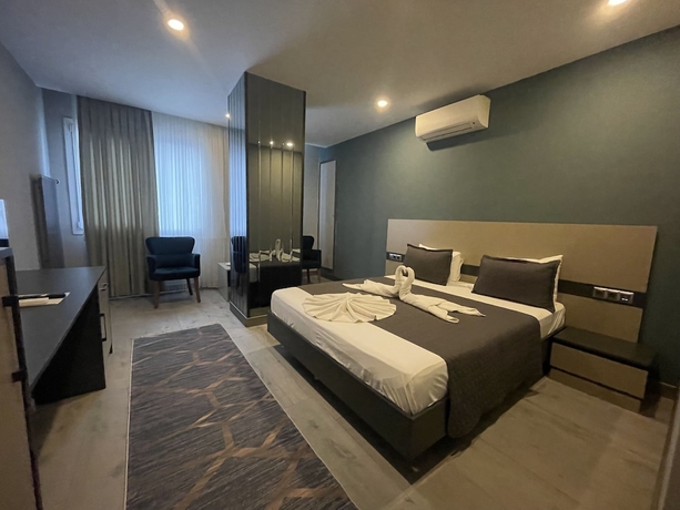 Imagen de la habitación del Agora Royal Hotel. Foto 4