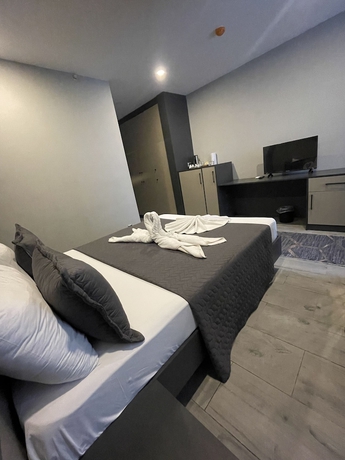 Imagen de la habitación del Agora Royal Hotel. Foto 5