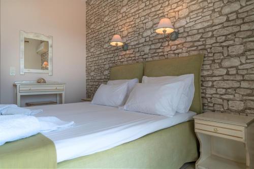 Imagen de la habitación del Agorastos Hotel. Foto 9